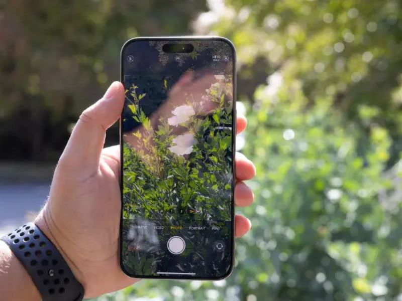 Camera điện thoại bị nhiễu hạt phải làm sao