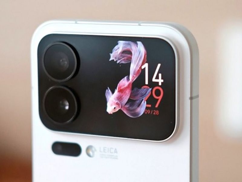Máy sở hữu camera tele 200MP với cảm biến 1/1.56 inch