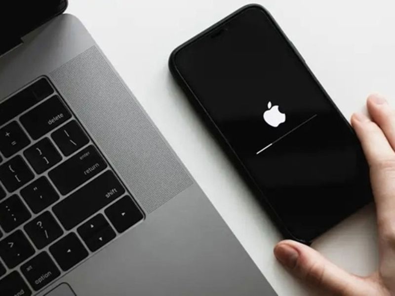 Cập nhật hoặc khôi phục iOS