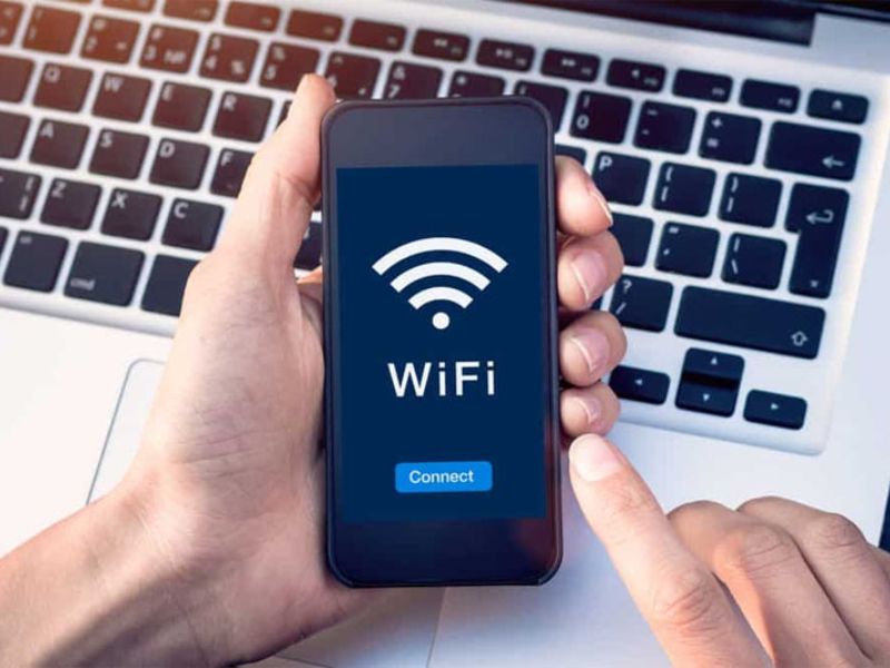 Chia sẻ WiFi từ điện thoại sang máy tính bằng điểm phát sóng