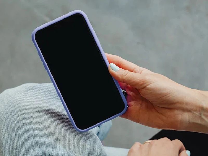 Dấu hiệu nhận biết iPhone bị lỗi màn hình đen