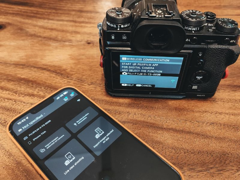 Kết nối máy ảnh với điện thoại