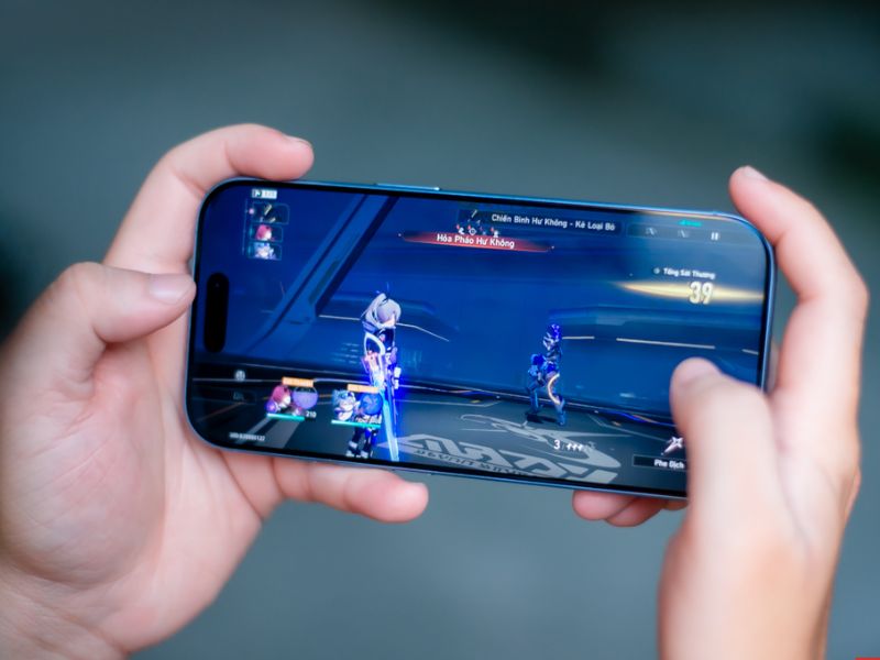 iPhone 17 chơi game bị nóng máy do đâu