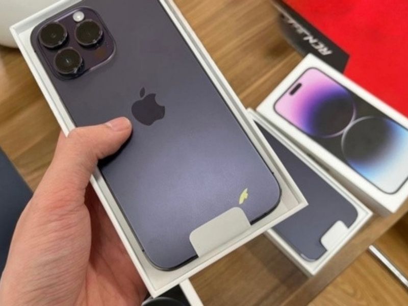 Xử lý iPhone bị tróc sơn