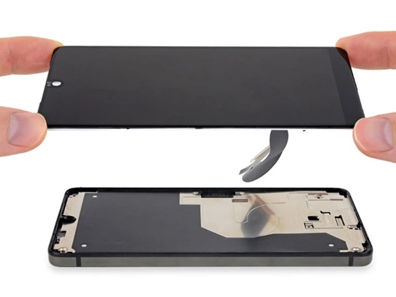 Khi nào cần thay mới màn hình điện thoại?