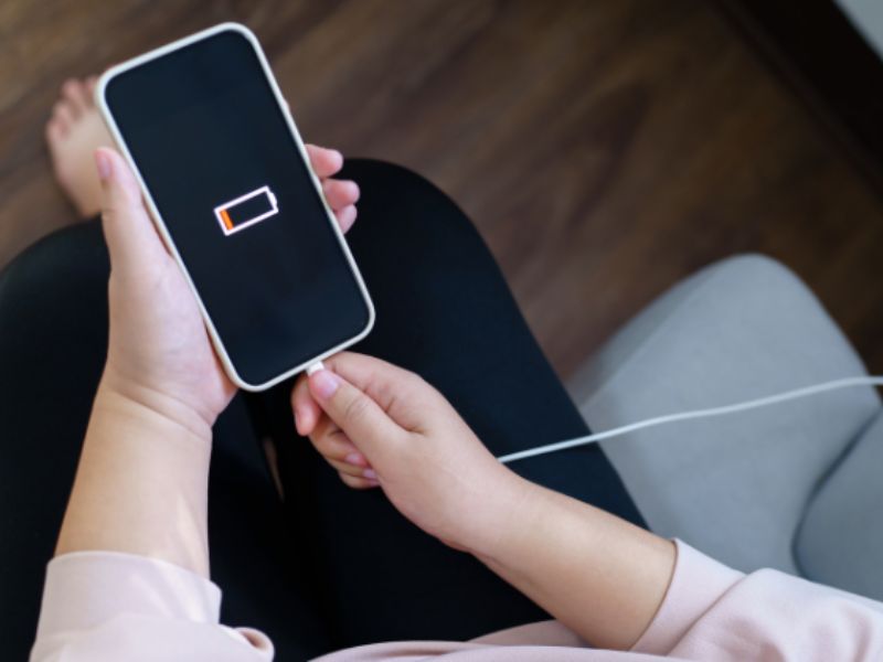 Khi nào nên thay pin điện thoại?