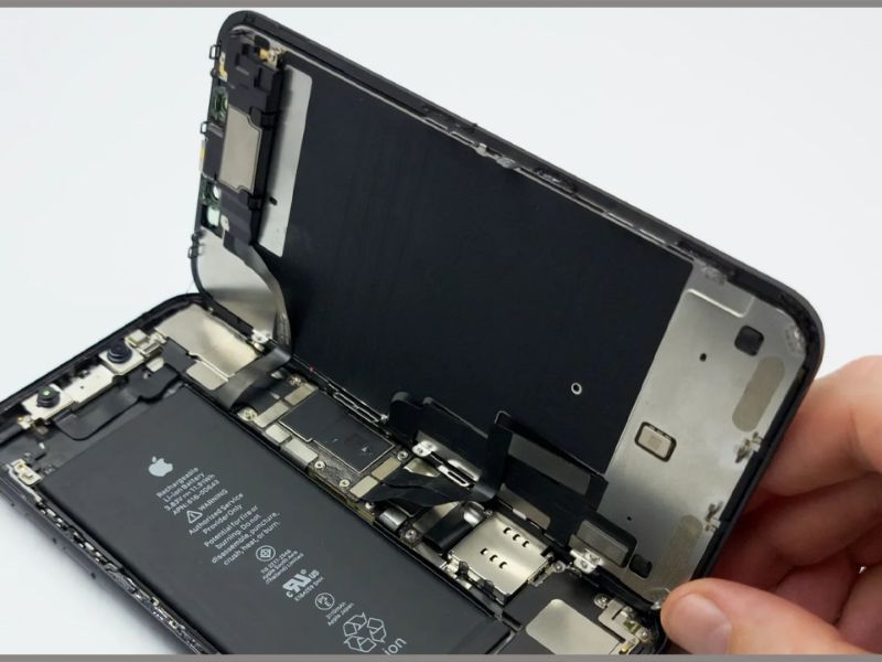 Lưu ý khi thay màn hình điện thoại