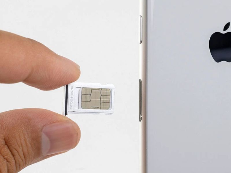 Nhận biết iPhone lock hay quốc tế bằng cách lắp SIM