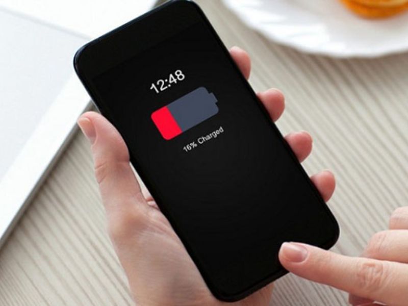 Pin iPhone 12 đã chai sau thời gian dài sử dụng