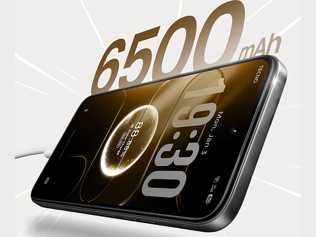 Máy được trang bị viên pin lên tới 6.500 mAh