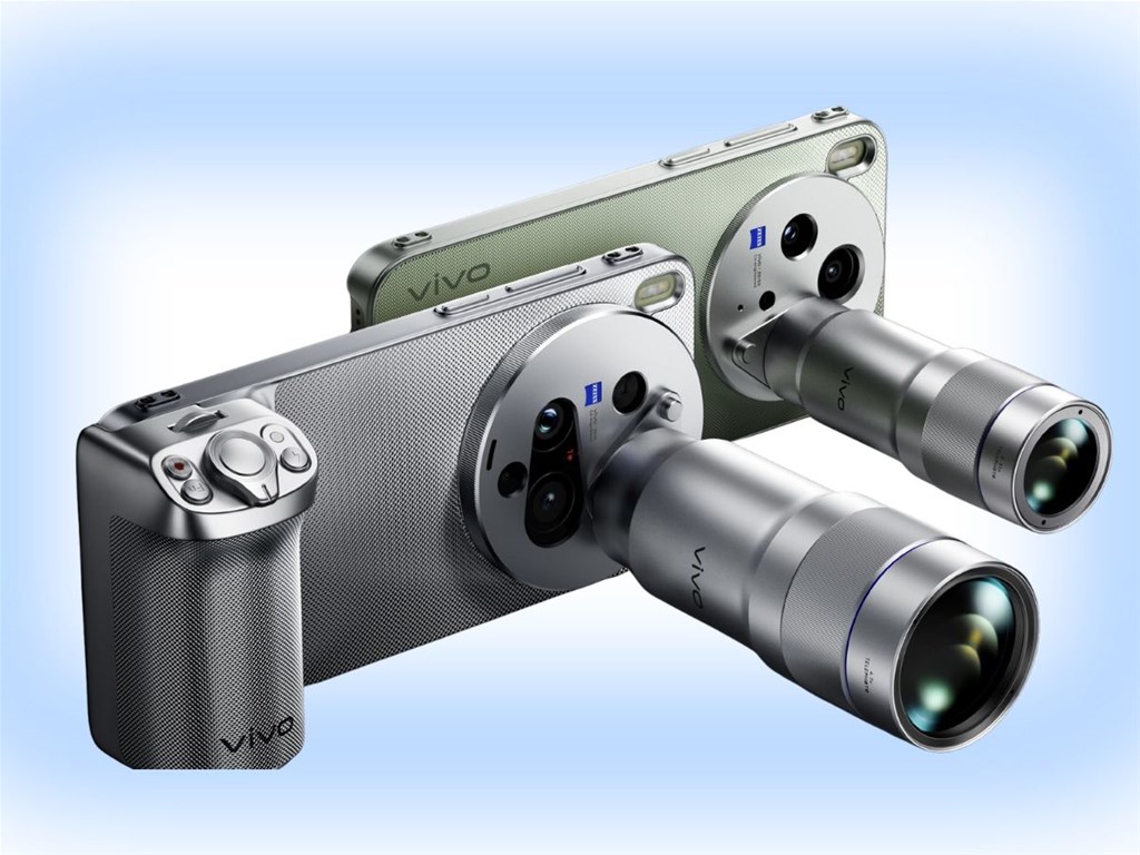 Máy có hiết kế mới nổi bật với màu “Film Green”