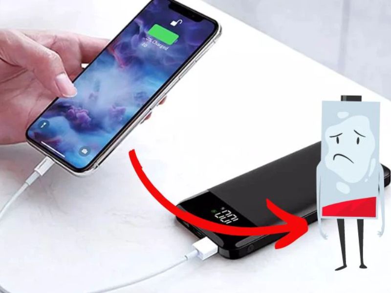 Tránh vừa sạc vừa dùng tác vụ nặng