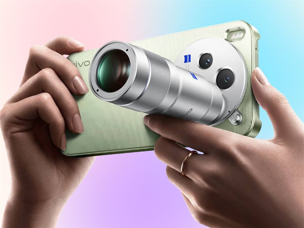 ivo X300s sở hữu hệ thống 3 camera cao cấp