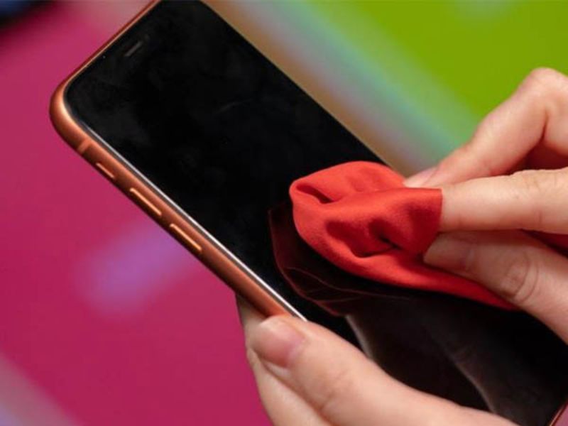 Lau khô camera và điện thoại