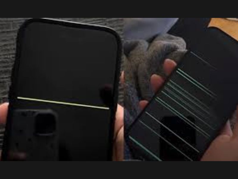 Điện thoại iPhone bị sọc ngang màn hình