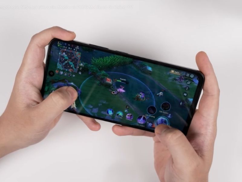Xiaomi Redmi Note 15 128GB có phù hợp để chơi game không?