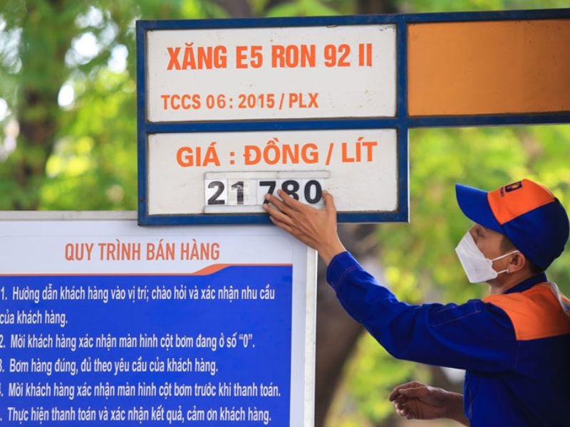 4 cách xem giá xăng dầu mới nhất trên điện thoại chỉ 1 phút