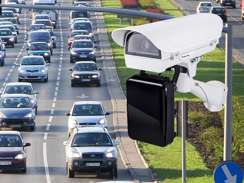 Camera phạt nguội có bắn tốc độ không? Có bị phạt?