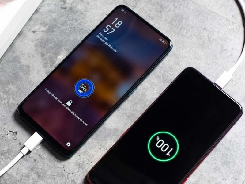 Điện thoại mới mua nên sạc bao lâu? Cách sạc chuẩn 2026