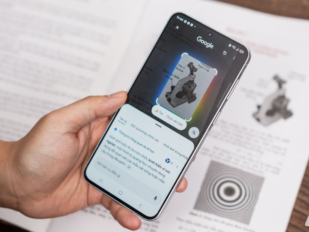 Giá linh kiện smartphone 2026 tăng sốc, điện thoại khó giữ giá